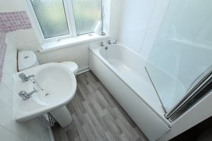 Photo 16- click for photo gallery